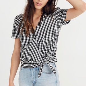 madewell gingham wrap top 🧚‍♀️